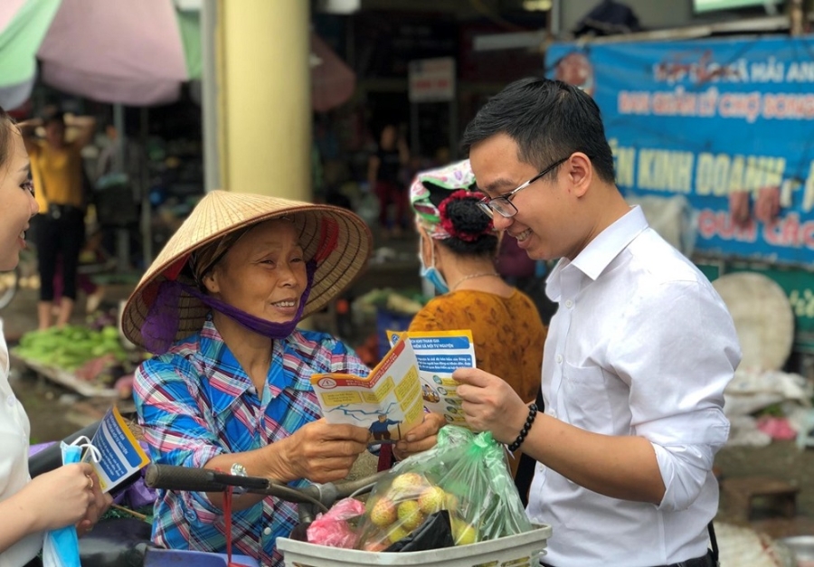 Hiện nay đã có gần 1,1 triệu người tham gia BHXH tự nguyện (Ảnh: Int)