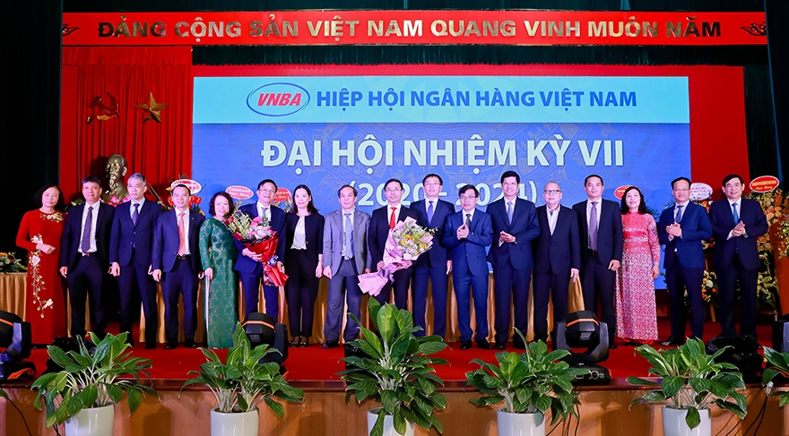 Hội đồng VNBA nhiệm kỳ VII ra mắt tại Đại hội.