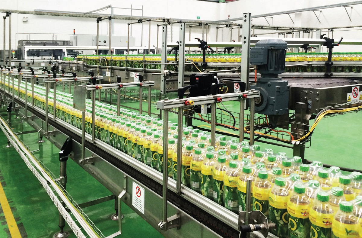 Nội dung tố cáo những cá nhân liên quan tới Tân Hiệp Phát đang tràn ngập trên mạng xã hội và báo chí, nhưng hiện thiếu hẳn các chứng cứ xác tín.