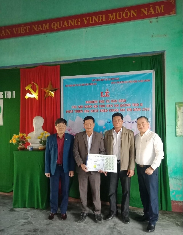 Lễ nghiệm thu và bàn giao tại HTX nông nghiệp Quảng Thọ II.