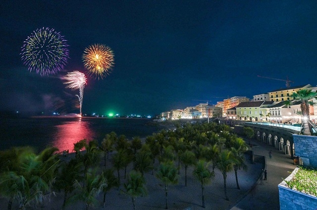 Chương trình Countdown và bắn pháo hoa, diễn ra tại Quảng trường Địa Trung Hải - Quần thể dự án New An Thới Nam Phú Quốc.