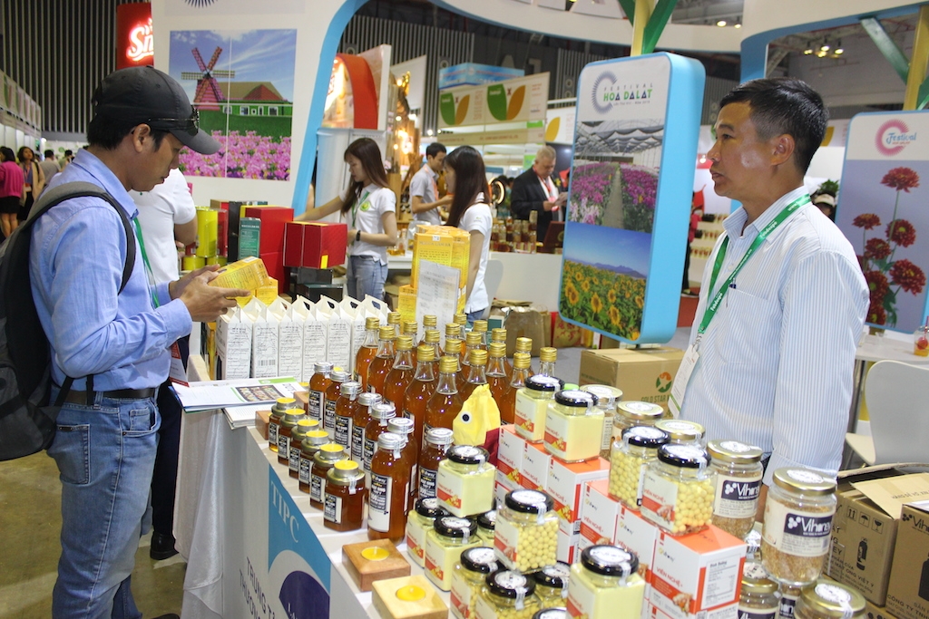 Các DN thực phẩm Việt tìm kiếm cách thức mới để trụ vững và tiến lên khi xu hướng tiêu dùng ngày càng thay đổi.