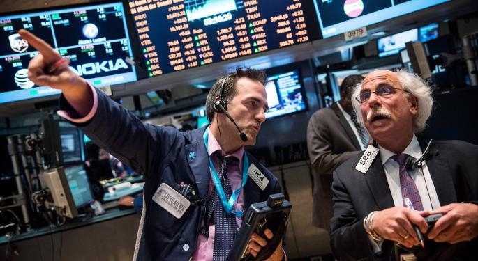 Tâm lý nhà đầu tư đã được cải thiện sau công bố số liệu sản xuất tauh Mỹ khả quan hơn dự kiến.