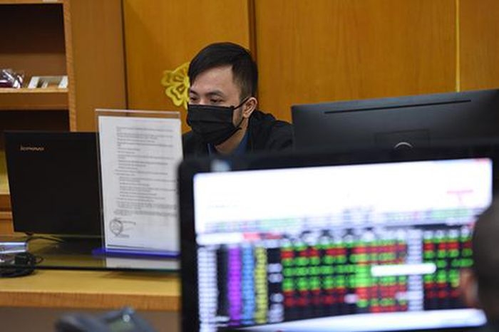 Năng lực thiết kế hệ thống giao dịch của HoSE có giới hạn về số lượng lệnh dẫn đến tình trạng nghẽn lệnh như thời gian qua