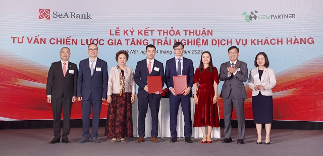 Lễ ký kết thỏa thuận hợp tác phát triển năng lực lãnh đạo giữa SeABank và CEMPartner.