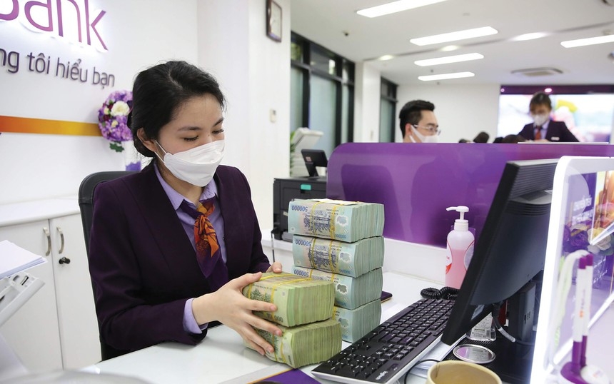 Lãi thuần từ hoạt động mua bán chứng khoán đầu tư ở nhiều ngân hàng tăng mạnh trong năm 2020.