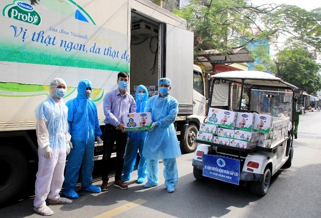 Tại Hải Phòng, gần 600 em nhỏ tại Bệnh viện Trẻ em Hải Phòng cũng đã nhận được sự hỗ trợ từ Vinamilk.