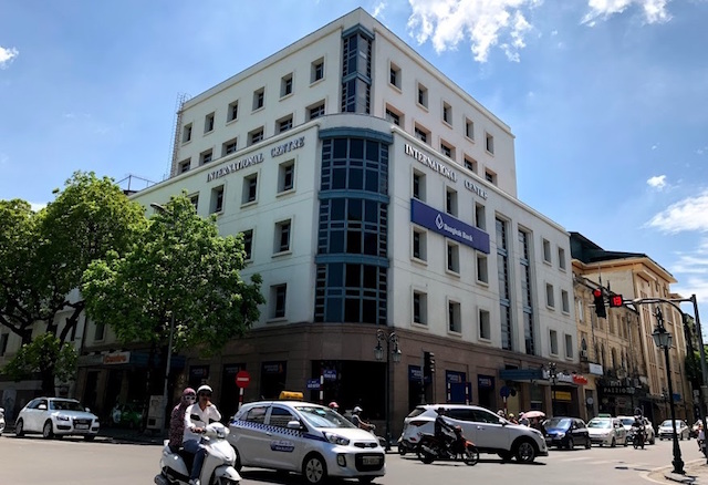 Các chuyên gia đánh giá, năm 2021 kinh tế vĩ mô của Việt Nam vẫn tăng trưởng tốt. Do vậy, nhu cầu sử dụng văn phòng, mặc dù có sự thay đổi, nhưng vẫn có động lực phát triển (Ảnh: Int)