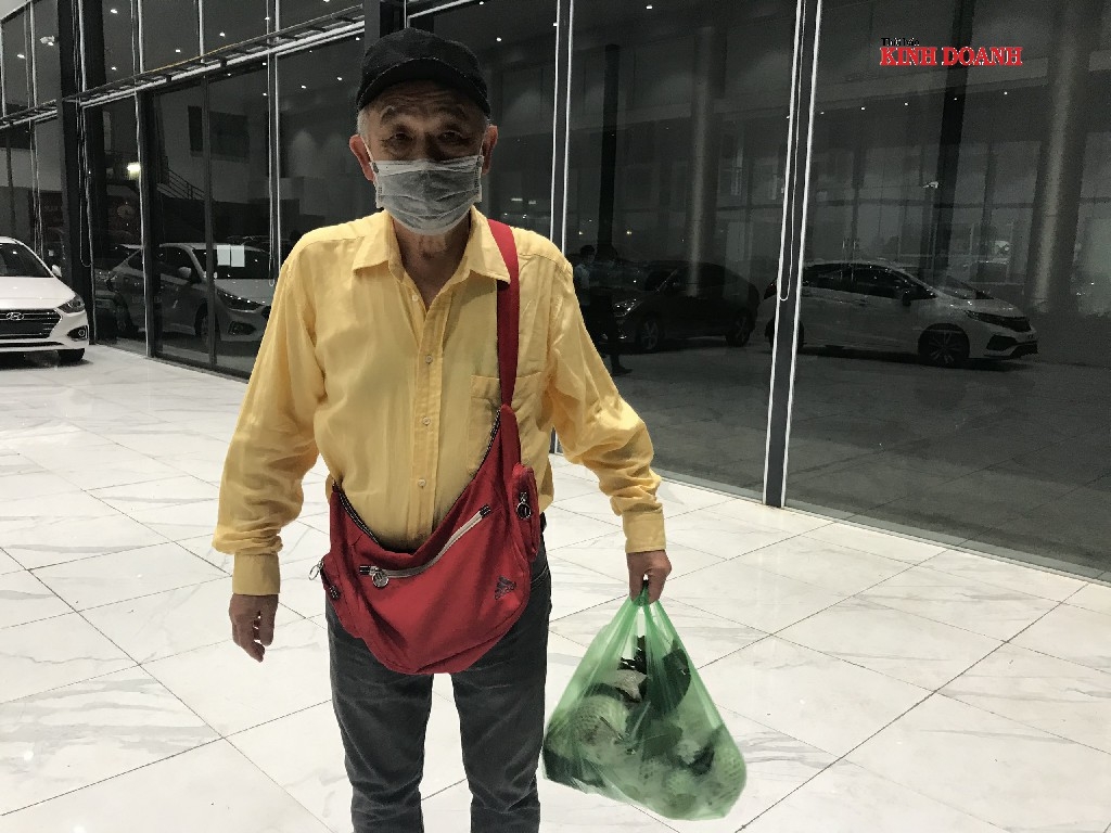 Ông Tominaga Yasuhiro