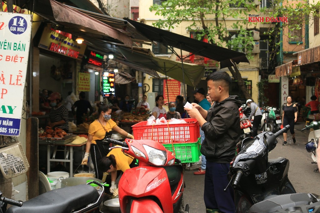 Shipper phải kiểm tra đơn hàng cẩn thận trước khi ship cho khách.