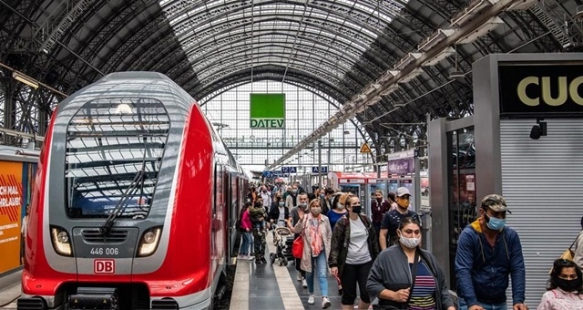 Đức thử nghiệm robot có thể quét sạch cả virus COVID-19 (Ảnh minh họa/Int)