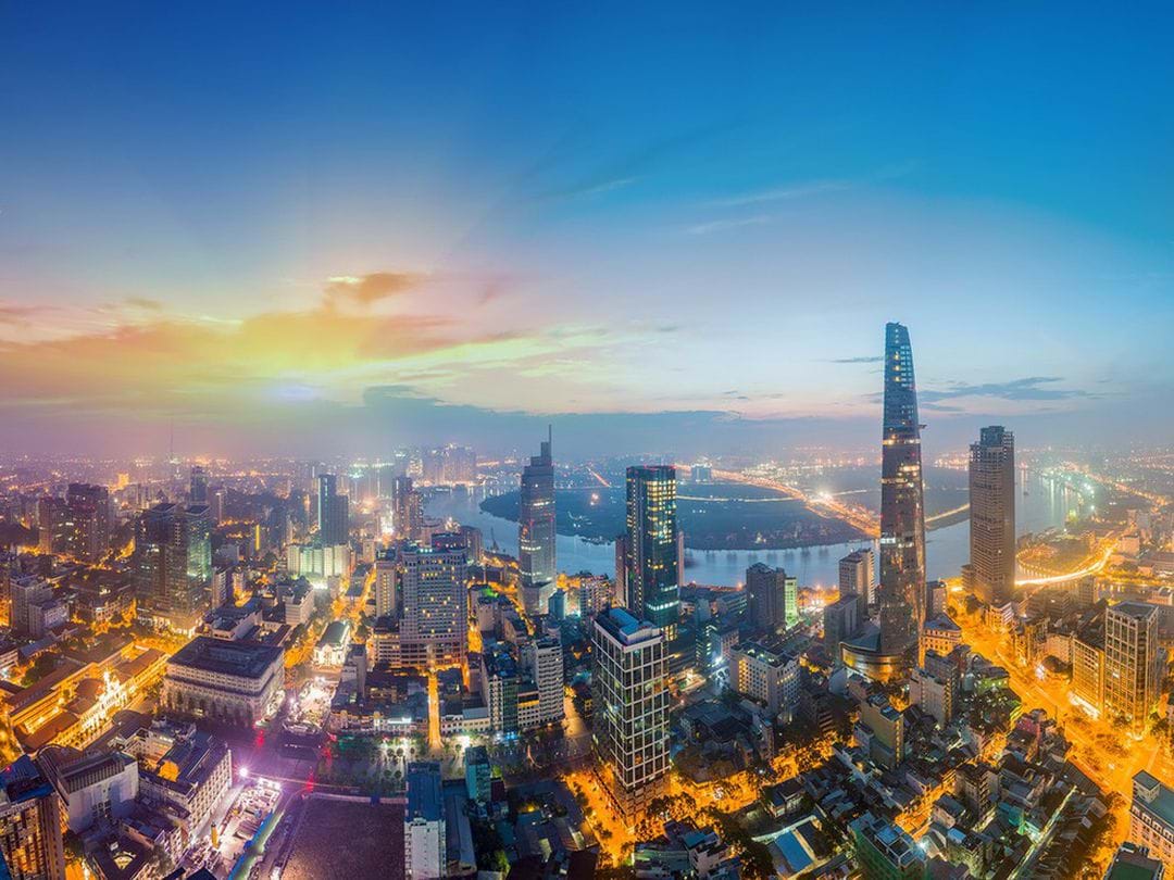 Việt Nam đặt mục tiêu trở thành quốc gia phát triển, thịnh vượng và hùng cường vào năm 2045.