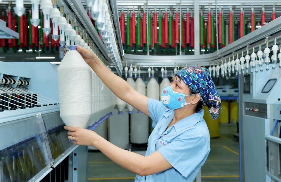 Gia hạn thời hạn điều tra chống bán phá giá sợi dài làm từ polyester thêm 6 tháng (Ảnh minh họa: Int)