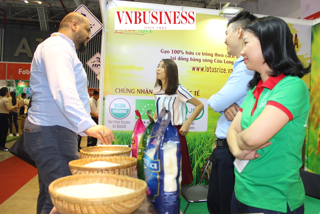 Để XK “thuận buồm xuôi gió” đòi hỏi các DN Việt cần tìm hiểu kỹ luật của Mỹ.