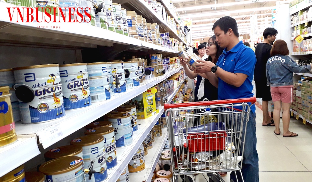 Cạnh tranh từ các thương hiệu ngoại vẫn hiện hữu đòi hỏi DN sữa nội địa có lối đi riêng hiệu quả.