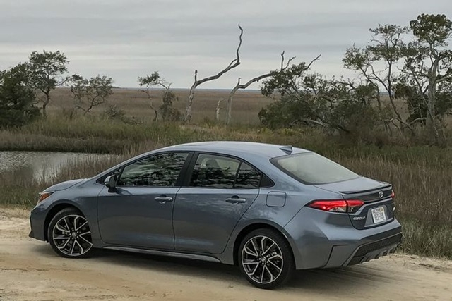 Toyota Corolla bị triệu hồi tại Việt Nam vì lỗi bơm xăng (Ảnh Int)
