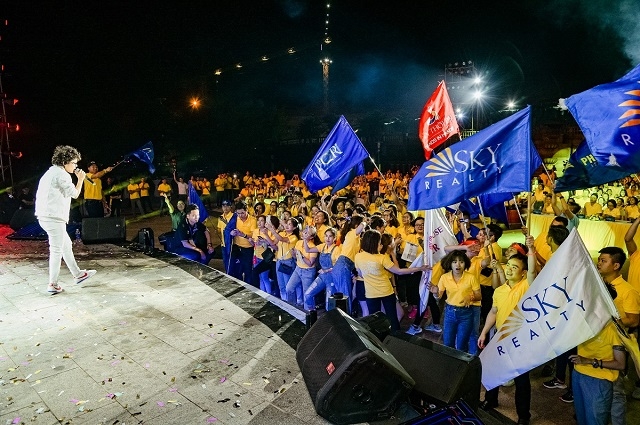 Không khí sôi động tại sự kiện kick off phân khu The Center.