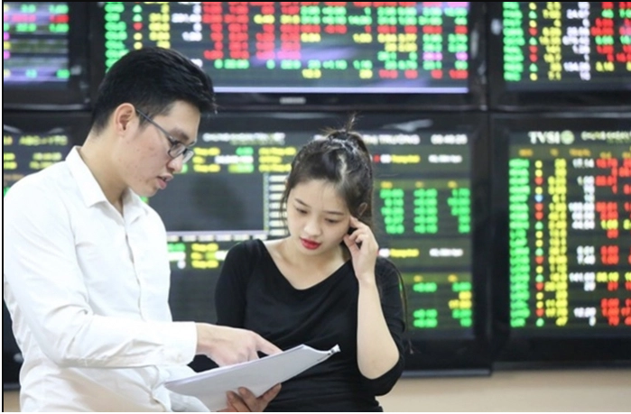 Cổ phiếu bất động sản luôn được đánh giá cao về tiềm năng dài hạn, nhưng chưa thể được xem là lựa chọn tốt nhất hiện nay