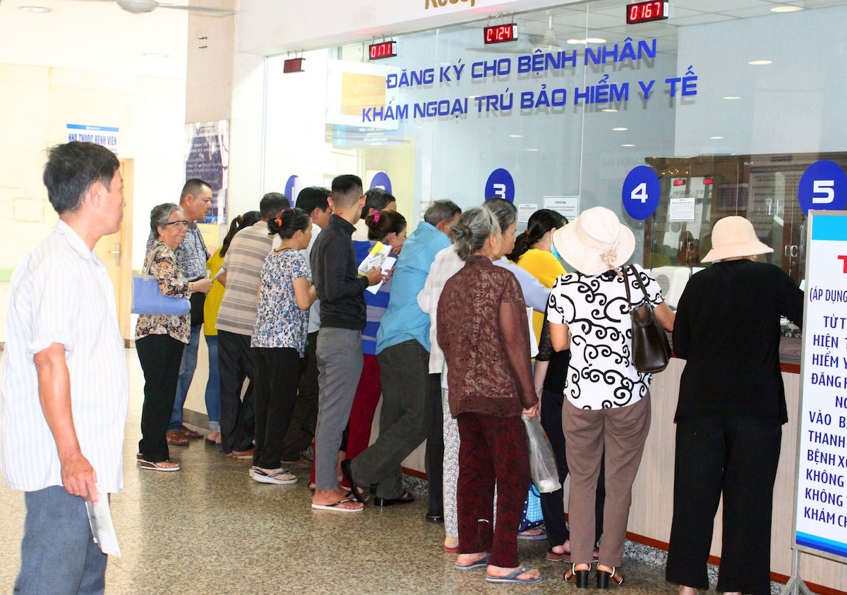 Phát hiện nhiều trường hợp trục lợi quỹ BHYT (Ảnh minh họa: Int)