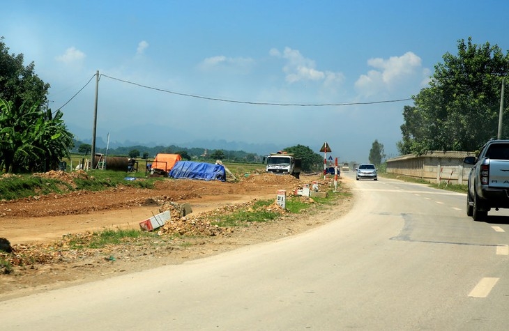 Tuyến Quốc lộ 6 Ba La - Xuân Mai là một trong 4 dự án được Hà Nội đề xuất Chính phủ trình Quốc hội xem xét đưa vào kế hoạch đầu tư công trung hạn 5 năm.