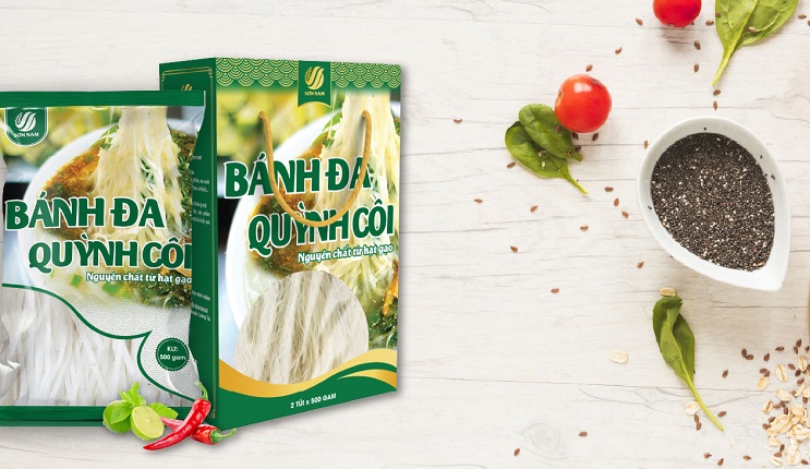 Bánh đa do HTX Quỳnh Côi sản xuất là một trong những sản phẩm nông thôn tiêu biểu của tỉnh Thái Bình.