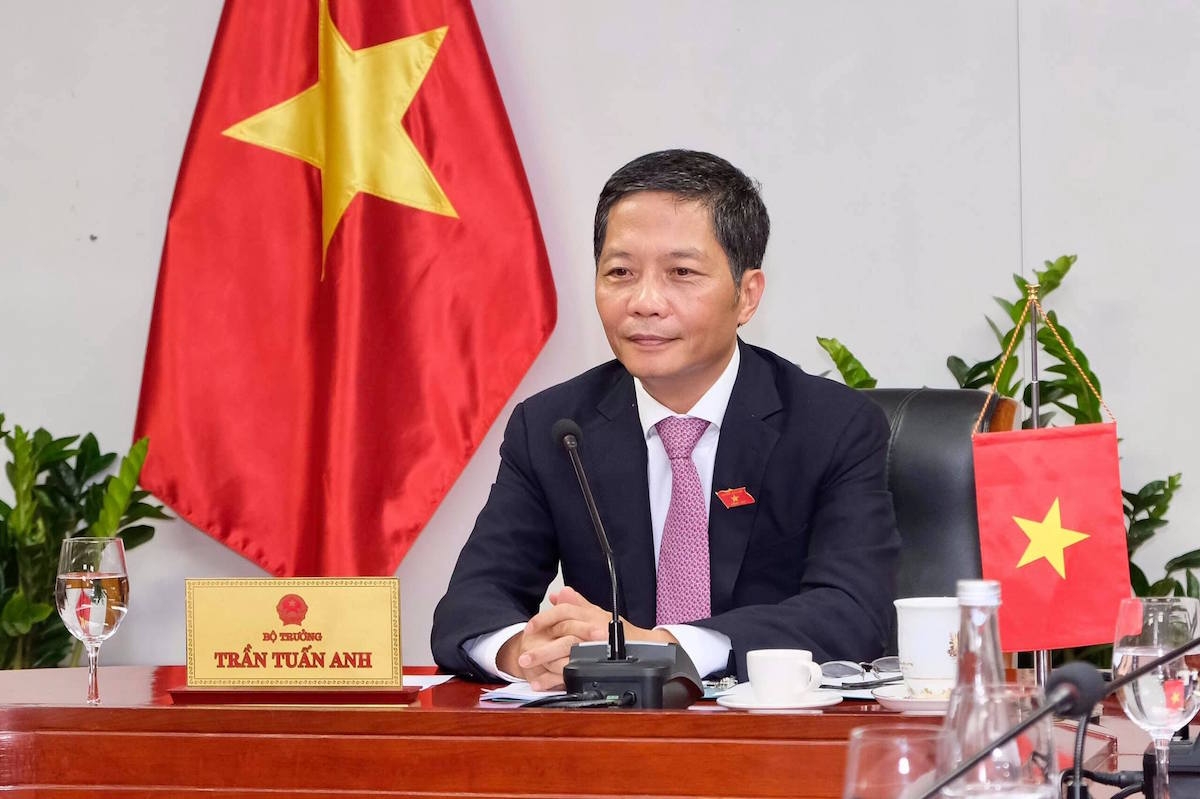 Ủy viên Bộ Chính trị, Trưởng ban Kinh tế Trung ương, Bộ trưởng Công Thương, Chủ tịch Hội đồng Thương mại và Đầu tư Việt Nam – Hoa Kỳ (TIFA) Trần Tuấn Anh.