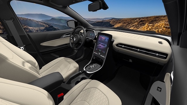 VinFast trở thành hãng xe tiên phong trên thị trường ô tô điện tại Việt Nam