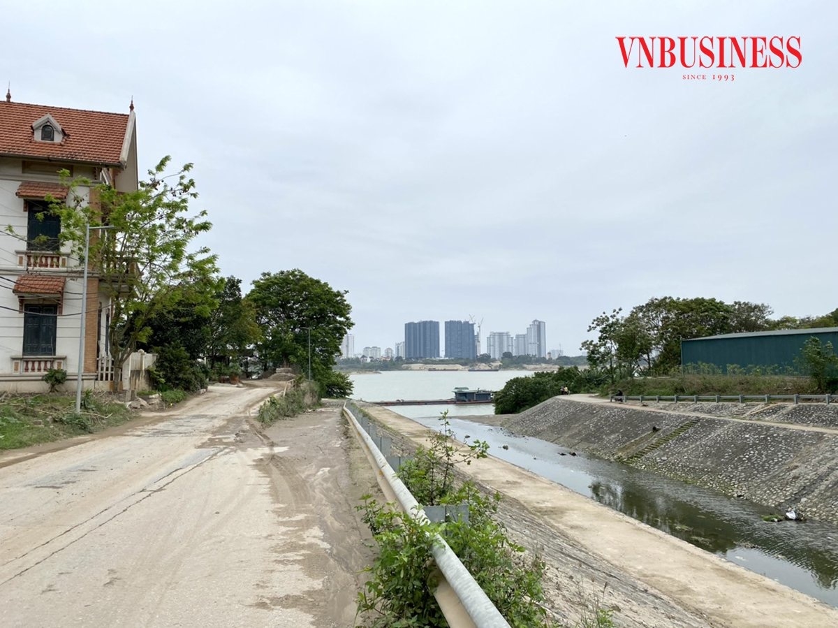 Sở dĩ ngay khi Hà Nội có đồ án quy hoạch sông Hồng, lập tức giá tăng, có một lý do rất đơn giản là Hà Nội mới đang bắt đầu chu kỳ phát triển hạ tầng, nhà ở.