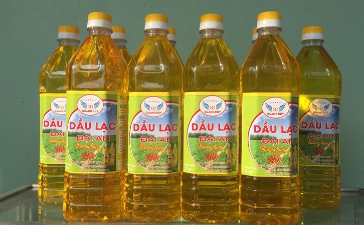 Dầu lạc của HTX Quang Duy được công nhận là sản phẩm tiêu biểu của địa phương khi tham gia chương trình OCOP.