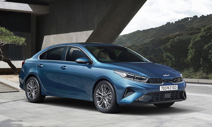 Kia Cerato 2022 được trang bị tùy chọn động cơ 1.5 T-GDI hoặc 1.6 Turbo cải tiến.