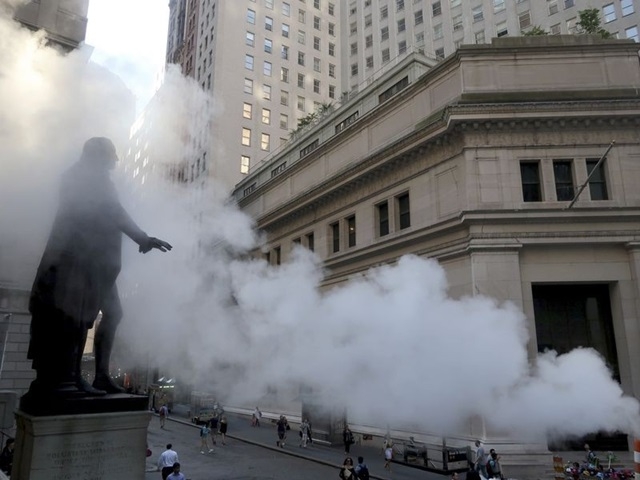 “Cú sốc” thị trường tài chính thế giới sau vụ sụp đổ quỹ đầu cơ lớn của phố Wall (Ảnh Int)