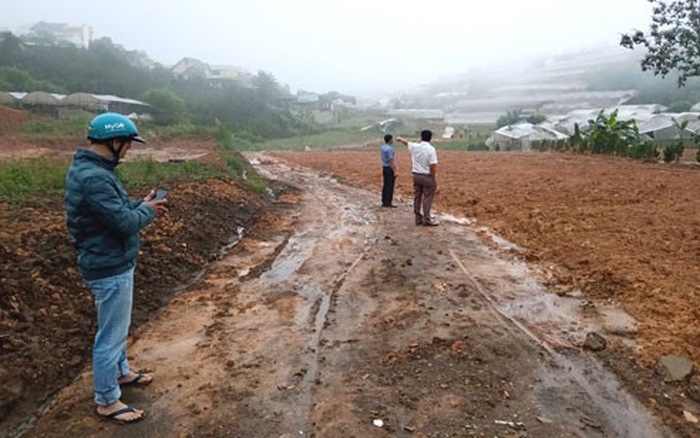 Theo Hội Môi giới BĐS Việt Nam quý I/2021 có những cơn sóng sốt đất khó tin, thậm chí còn xuất hiện hiện tượng đầu tư bất chấp quy định pháp luật (Ảnh: Int)