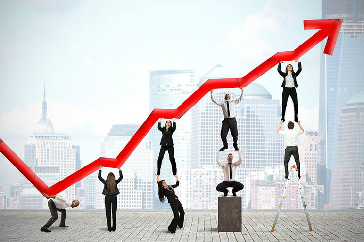 Dù dòng tiền trên thị trường chứng khoán còn khá nhiều nhưng việc các doanh nghiệp liên tiếp tung ra hàng mới có thể khiến tổng sức mua của thị trường giảm đáng kể.