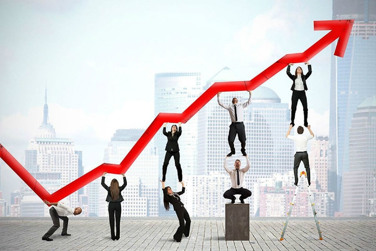 Dù dòng tiền trên thị trường chứng khoán còn khá nhiều nhưng việc các doanh nghiệp liên tiếp tung ra hàng mới có thể khiến tổng sức mua của thị trường giảm đáng kể.