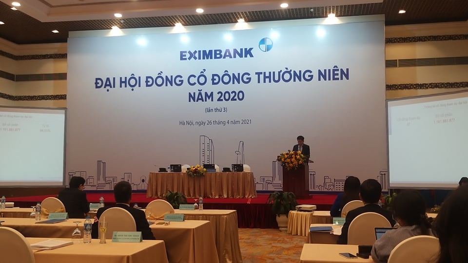 Sau 2 lần tổ chức bất thành Đại hội đồng cổ đông năm 2020 của EXimbank được tổ chức sáng ngày 26/4.