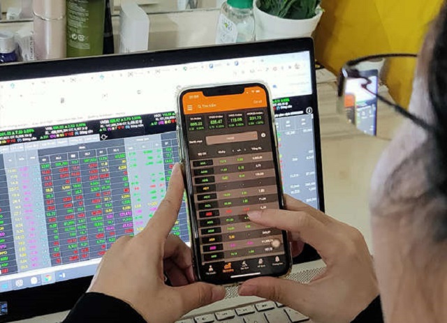 Chỉ số Vn-Index có thể vươn lên mức cao mới như 1.320 hay 1.350 điểm trong giai đoạn tới.