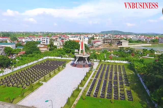 Phát triển kinh tế - xã hội gắn với xây dựng nông thôn mới nâng cao.