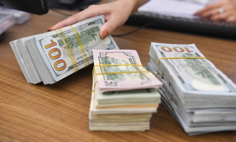 Chuyên gia dự đoán, đồng bạc xanh sẽ mạnh lên trong ngắn hạn do tâm lý lo ngại rủi ro trên thị trường chứng khoán. (Ảnh: Int)