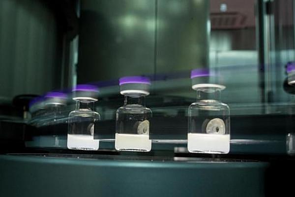 Theo Liên minh vắc xin cho tất cả mọi người đã có 9 tỷ phú mới nổi kể từ khi đại dịch Covid-19 xảy ra (Ảnh: Int).