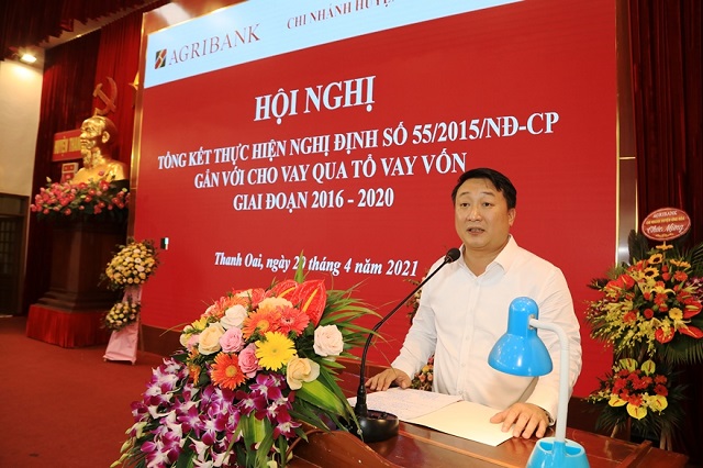 Ông Nguyễn Khánh Bình - Phó Chủ tịch Ban nhân dân huyện Thanh Oai đánh giá cao vai trò của Agribank trong thay đổi cơ cấu kinh tế địa phương theo hướng công nghiệp hóa, hiện đại hóa.