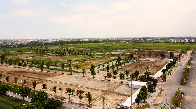 Hiện chưa phải là thời điểm để đầu tư BĐS do giá vẫn còn neo ở mức cao (Ảnh: Int)