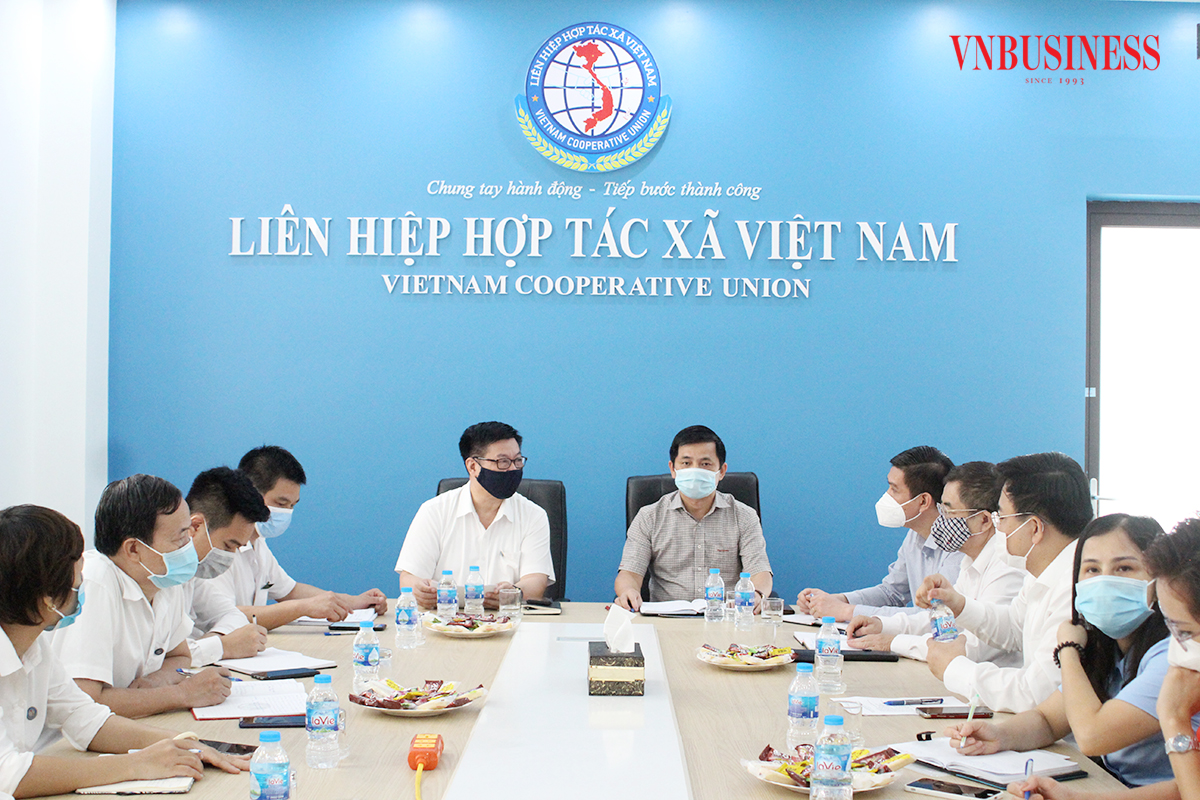 Liên minh HTX Việt Nam đang đưa ra các giải pháp quyết liệt để hỗ trợ tiêu thụ cho các HTX chịu ảnh hưởng của dịch Covid-19.