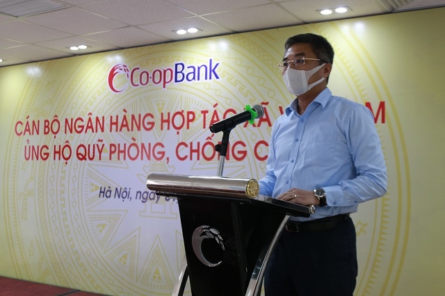 Đồng chí Nguyễn Quốc Cường – Chủ tịch HĐQT Ngân hàng Hợp tác xã Việt Nam phát biểu tại buổi lễ