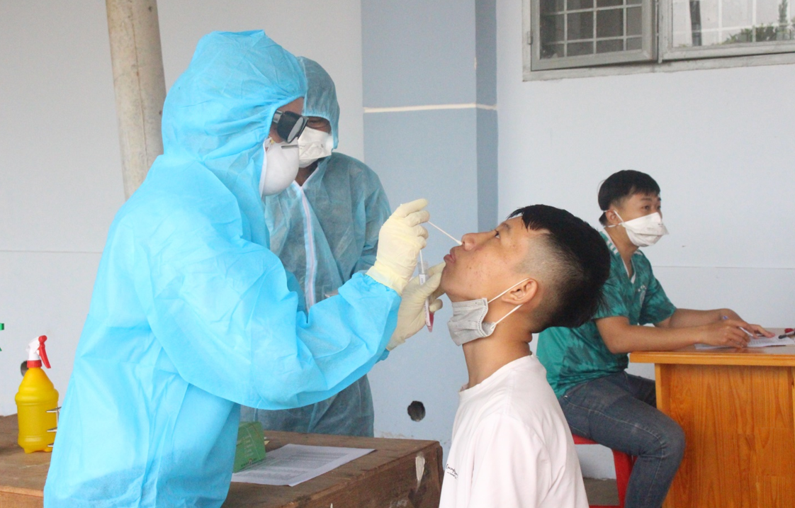 Đến nay, Bộ Tài chính đã chi hơn 8 nghìn tỷ đồng để thực hiện các chính sách phòng, chống dịch Covid-19. (Ảnh minh hoạ: Int)