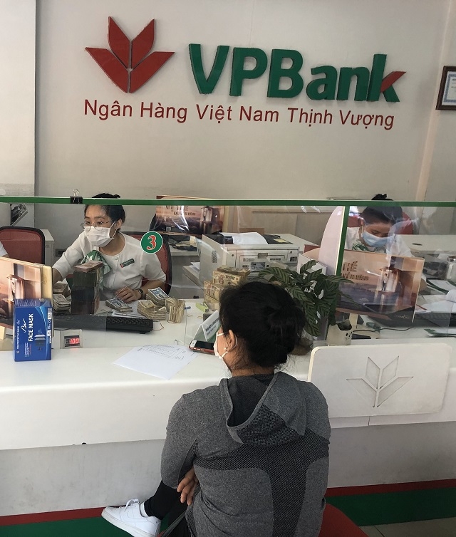 Phòng giao dịch Hải Dương vẫn hoạt động hiệu quả dù chỉ có hai nhân viên