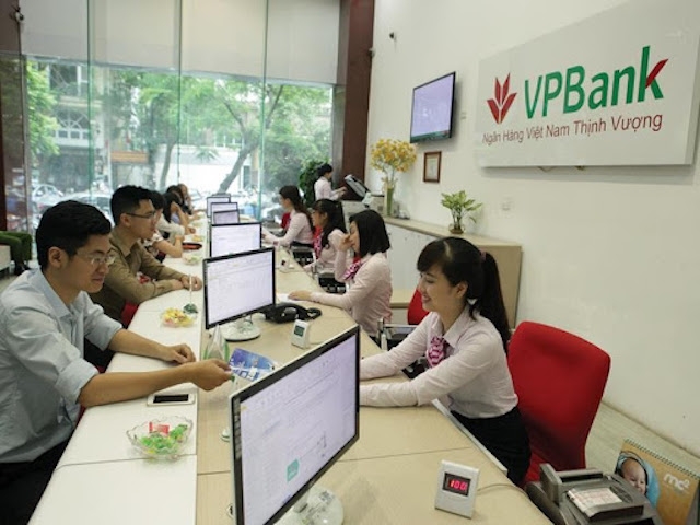 54% nhân viên ngành Tài chính - Ngân hàng từ các tổ chức, doanh nghiệp lớn cho biết họ được trao nhiều cơ hội để nâng cao kỹ năng số.