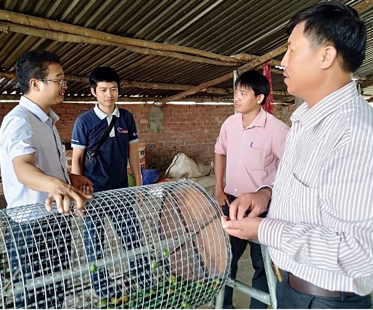 Máy lọc quả giúp bảo đảm chất lượng nguồn nguyên liệu phục vụ sản xuất tinh dầu.