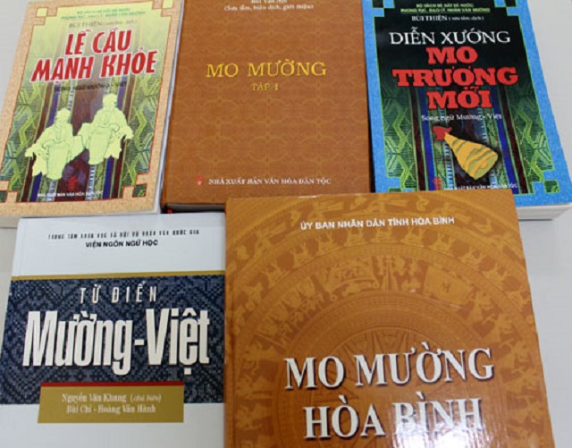 Bộ chữ Mường ra đời ghi lại Mo Mường là bước đi quan trọng trong việc trình UNESCO công nhận công nhận là di sản văn hóa phi vật thể của nhân loại. (Ảnh:TL).
