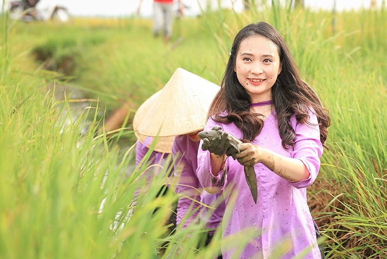 Sản xuất theo hướng hữu cơ tạo môi trường thuận lợi cho cá, tôm, cua sinh sống.