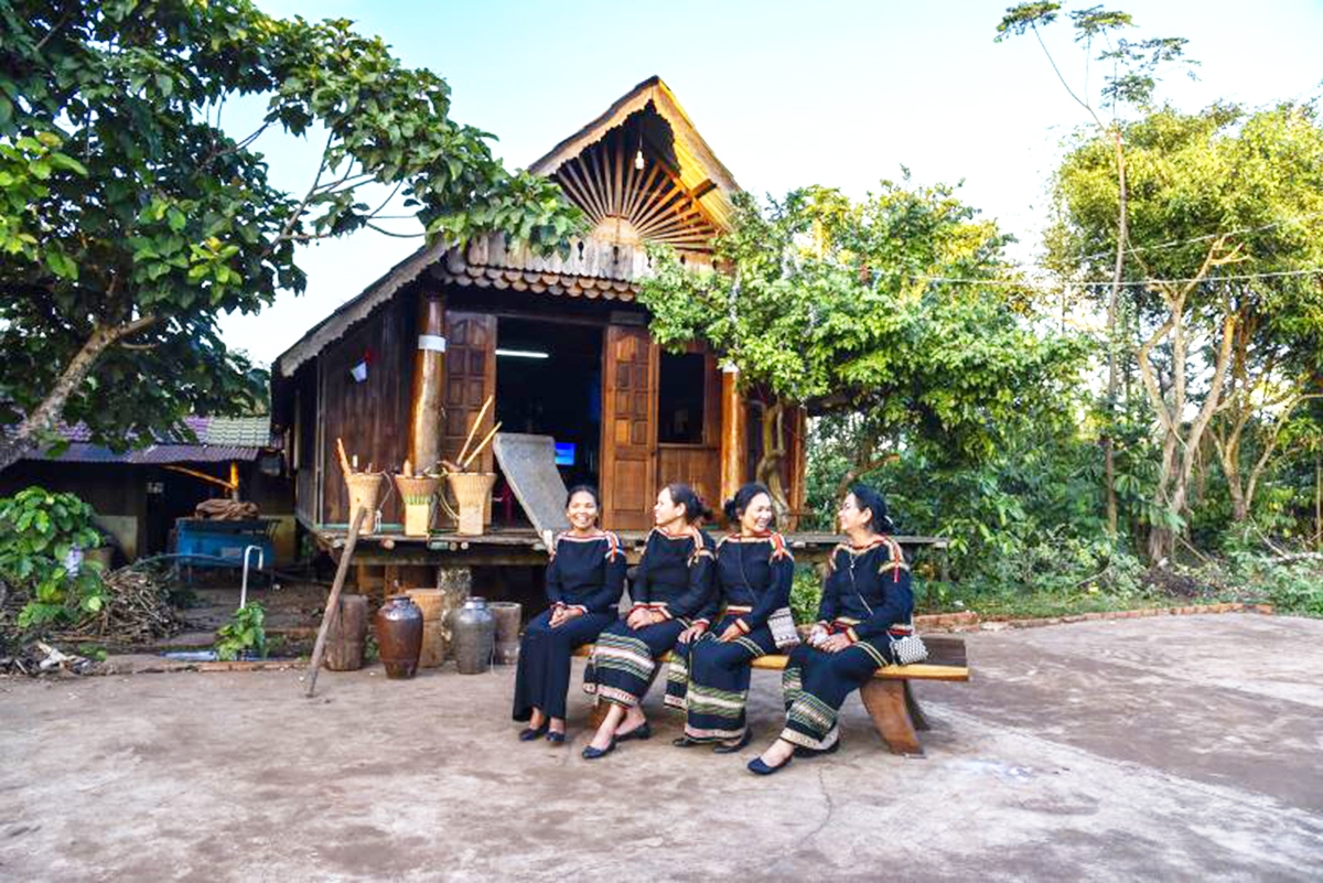 Cần đa dạng dịch vụ, thêm sức hút cho hoạt động du lịch tỉnh Đắk Lắk.